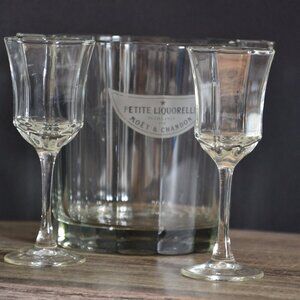Vtg Moet & Chandon Glasses and Ice bucket